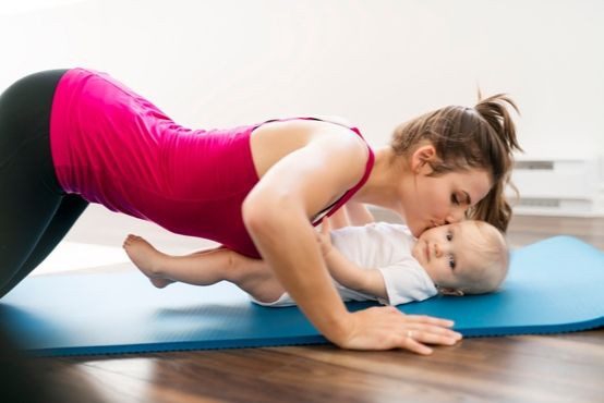 Cvičení po porodu: začít je dobré co nejdříve!